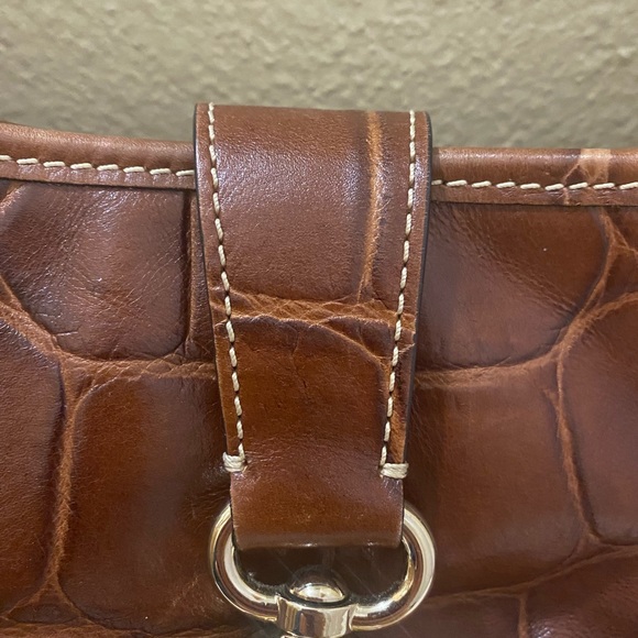 Dooney and Bourke hobo with logo lock, embossed Italian calfskin leather - Picture 4 of 13